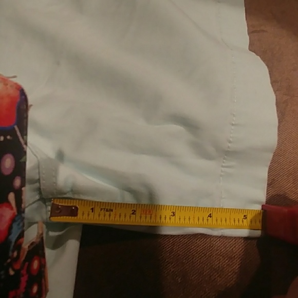 Plus size shorts - Picture 3 of 3